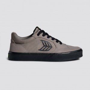 Cariuma Low Top Suede The Vallely Damske Siva Čierne | 98173-RZTH