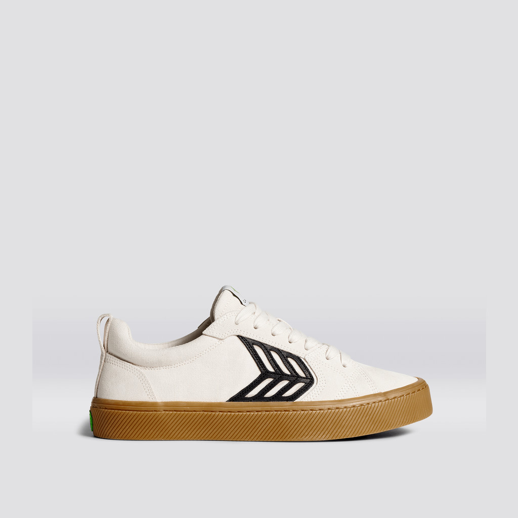 Cariuma Low Top Canvas Gum Sole Skate CATIBA PRO Damske Čierne | 20754-VDPB