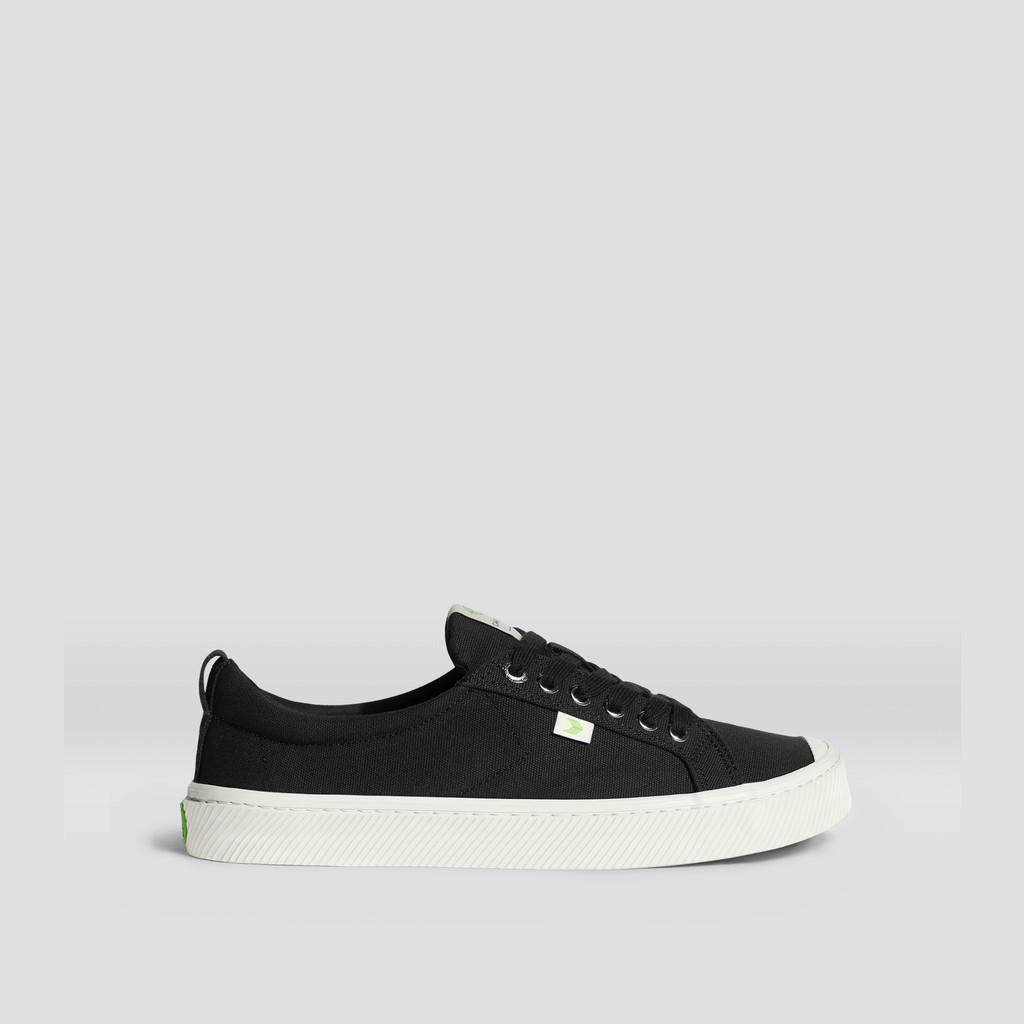 Cariuma Low Top Platene Vegánske OCA LOW Panske Čierne | 84562-FPDM